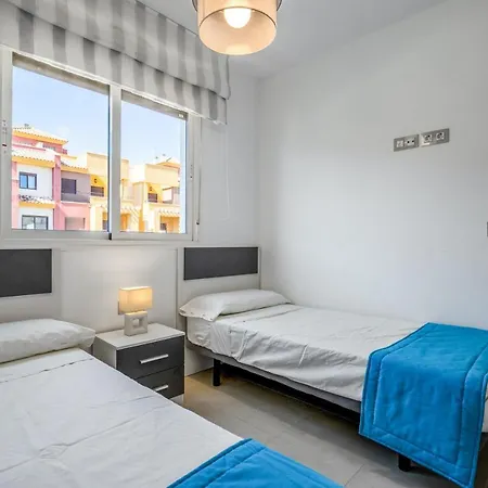 Spacious In With Sea View *